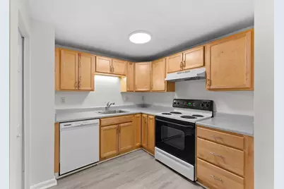 35 Eagle Avenue #Unit-7, Brockton, MA 02301 - Photo 8
