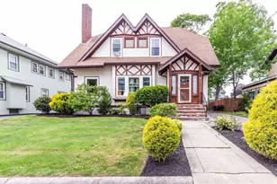 26 W Elm Terrace, Brockton, MA 02301 - Photo 1