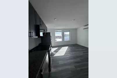 585 Essex St #718, Lynn, MA 01901 - Photo 12