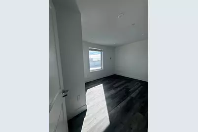 585 Essex St #418, Lynn, MA 01901 - Photo 10