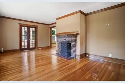 379-381 Newtonville Ave, Newton, MA 02460 - Photo 22