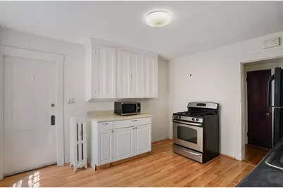 379-381 Newtonville Ave, Newton, MA 02460 - Photo 18