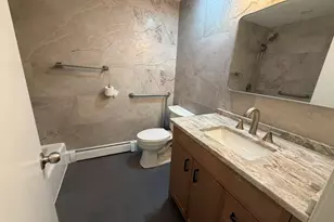 12 Hallmark Gdns, Burlington, MA 01803 - Photo 6