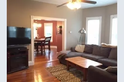 76 Bartlett #1, Somerville, MA 02145 - Photo 4