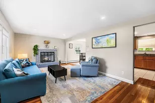 21 Bartlett Ave, Lexington, MA 02420 - Photo 2