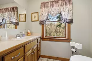 22 Country Ln, Berkley, MA 02779 - Photo 20