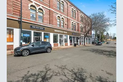 7 Lincoln Street #206, Wakefield, MA 01880 - Photo 2
