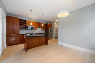 618-620 E 3rd St, Boston, MA 02127 - Photo 8