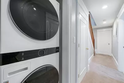 618-620 E. Third St. #1, Boston, MA 02127 - Photo 30