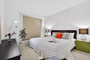 2 Earhart St, Cambridge, MA 02141 - Photo 14