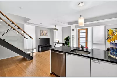 2 Earhart St #134, Cambridge, MA 02141 - Photo 4