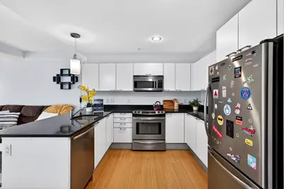2 Earhart St #134, Cambridge, MA 02141 - Photo 2
