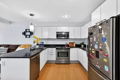 2 Earhart St #134, Cambridge, MA 02141 - Photo 2