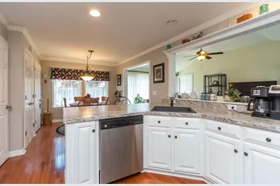 43 Fieldstone Circle, Bridgewater, MA 02324 - Photo 14