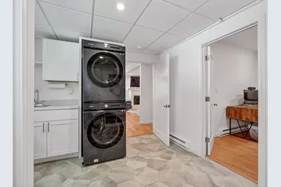 21 Hancock St, Bedford, MA 01730 - Photo 24