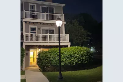 1 Boatswains Way #1, Chelsea, MA 02150 - Photo 4