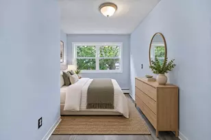 155 5th St, Cambridge, MA 02141 - Photo 4