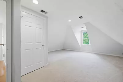 6 Oakwood Ct., Framingham, MA 01701 - Photo 30