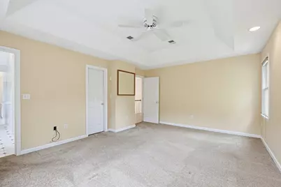 6 Oakwood Ct., Framingham, MA 01701 - Photo 20