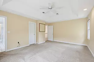 6 Oakwood Ct, Framingham, MA 01701 - Photo 20