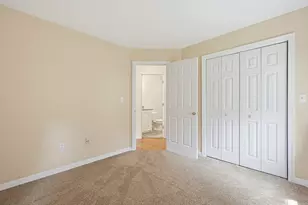 6 Oakwood Ct, Framingham, MA 01701 - Photo 28