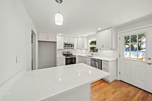 21 Pauline St, Randolph, MA 02368 - Photo 10