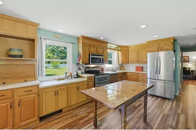 5 Lanebrook Cir, Granby, MA 01033 - Photo 8
