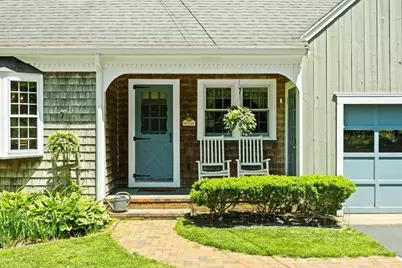 71 E Main St, Middleborough, MA 02346 - Photo 4