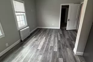 16 Magnolia Ave, Gloucester, MA 01930 - Photo 4