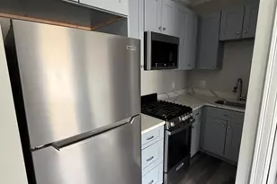 16 Magnolia Ave, Gloucester, MA 01930 - Photo 2