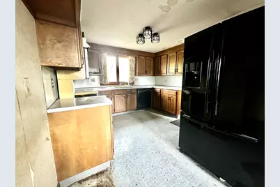 70 Washington St, Easton, MA 02356 - Photo 4