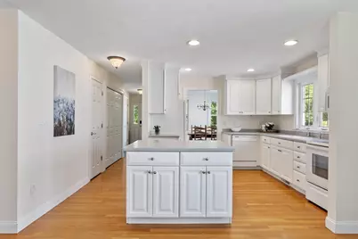 104 Summer Rd #104, Boxborough, MA 01719 - Photo 8