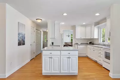 104 Summer Rd #104, Boxborough, MA 01719 - Photo 8
