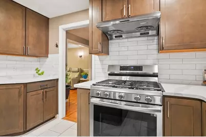 734 Lincoln St, Franklin, MA 02038 - Photo 4