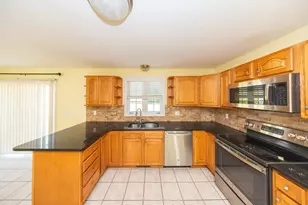 469 Walnut St, Shrewsbury, MA 01545 - Photo 10