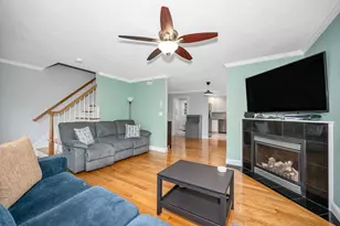 18 Bartlett Ave, Chelmsford, MA 01824 - Photo 8