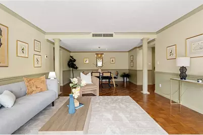 75 Grove St #225, Wellesley, MA 02482 - Photo 6