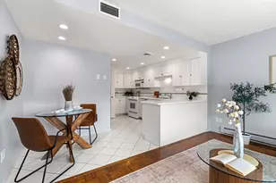 75 Grove St, Wellesley, MA 02482 - Photo 18