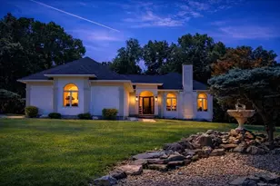 176 Genovevo Dr, Ludlow, MA 01056 - Photo 2