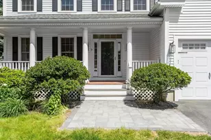 9 Meeting House Cir, Bedford, MA 01730 - Photo 32
