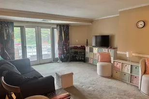 282 Place Ln, Woburn, MA 01801 - Photo 10