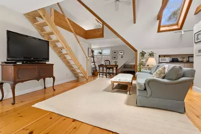 61 Federal St #3, Newburyport, MA 01950 - Photo 4