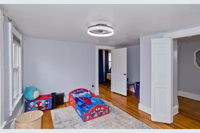15 Monticello Ave, Springfield, MA 01109 - Photo 10