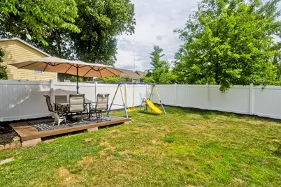 15 Monticello Ave, Springfield, MA 01109 - Photo 34