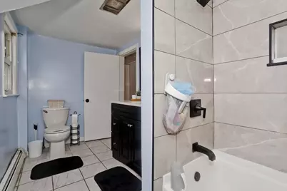 15 Monticello Ave, Springfield, MA 01109 - Photo 14