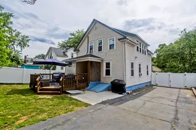 15 Monticello Ave, Springfield, MA 01109 - Photo 32