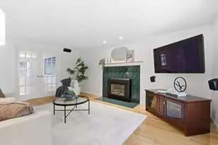 11 Thornton Dr, Burlington, MA 01803 - Photo 16