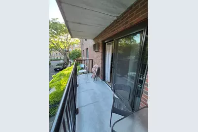 135 Pleasant St #202, Brookline, MA 02446 - Photo 12
