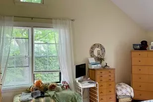 71 Abbottsford, Brookline, MA 02446 - Photo 26
