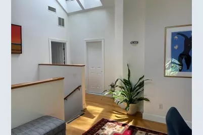 71 Abbottsford, Brookline, MA 02446 - Photo 22
